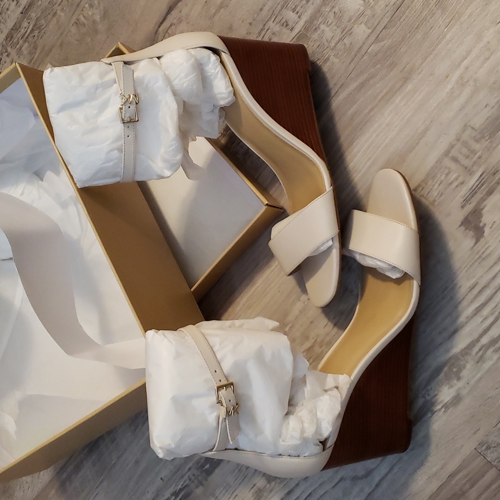Michael Kors wedge